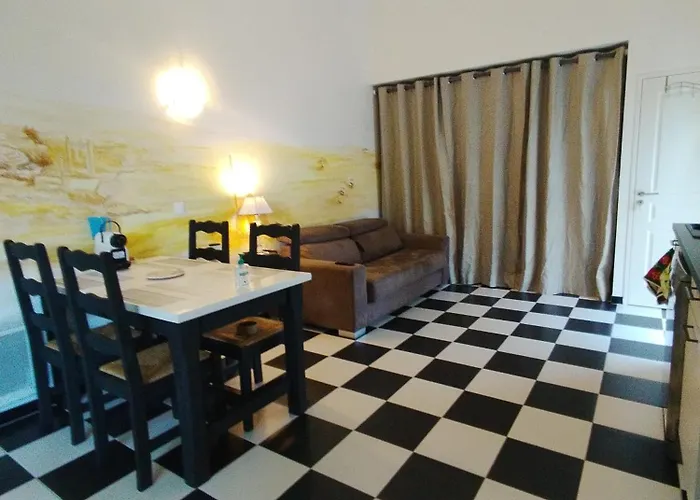 Apartment T2 - Jusqu'a 4 Couchages - Avec Jardin *